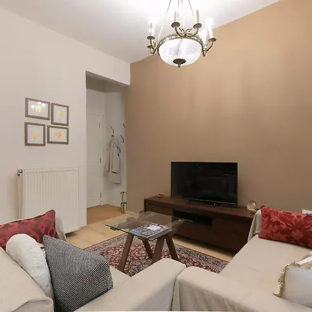 Appartement New 2 Plus Office Apt With Full Kitchen On St Dimitrios